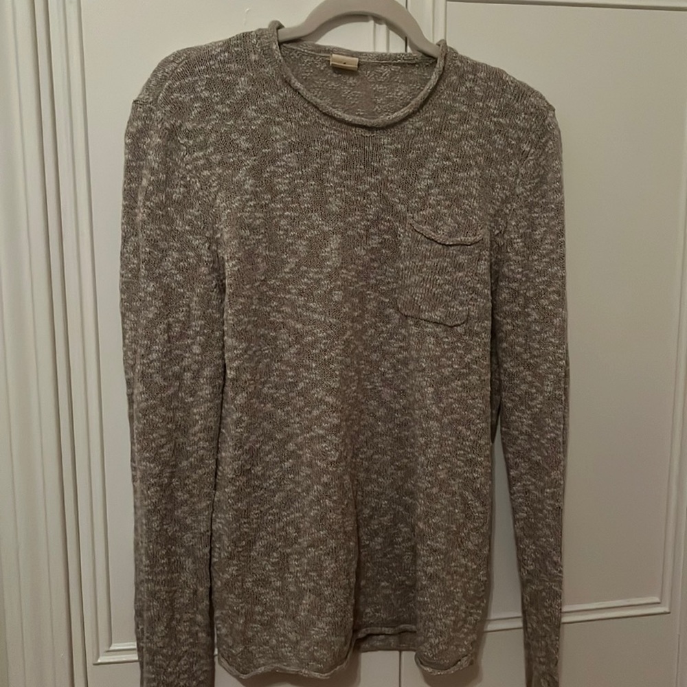 Women’s Hollister sweater size small